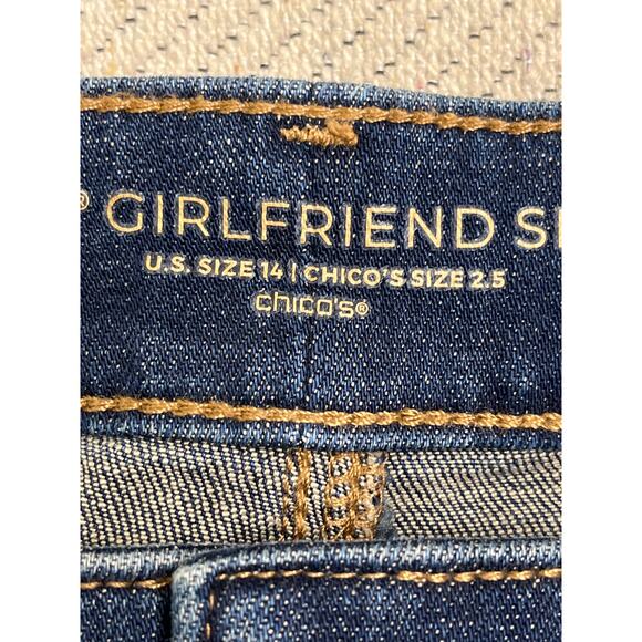 Chico’s So Slimming Girlfriend Slim Leg Crop dark wash blue jeans, size 2.5/ 14 - Picture 5 of 14
